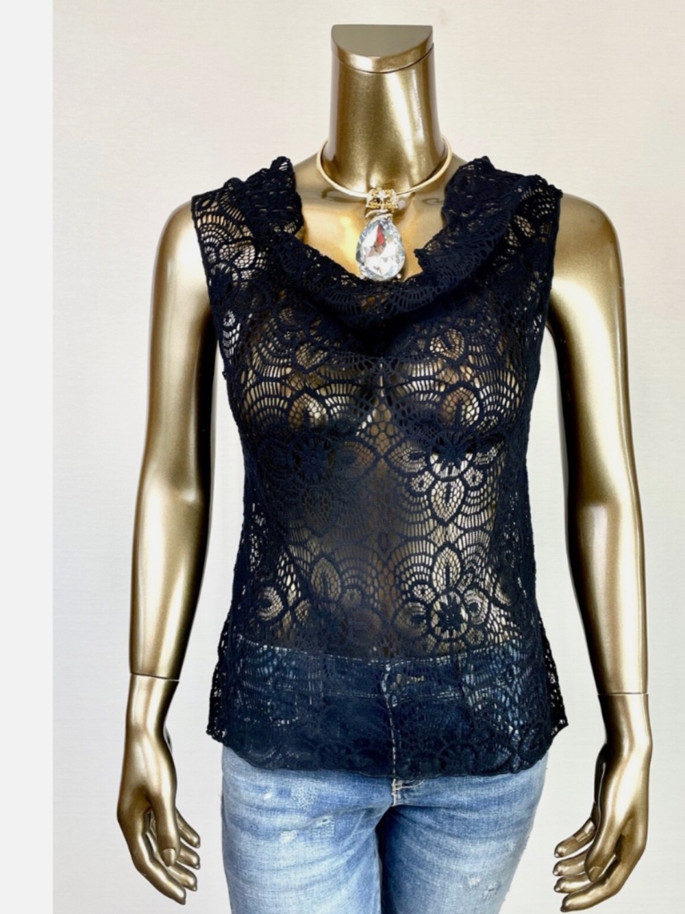 *NWOT CLOSING - SALE CHICO'S $69 TRAVELERS CROCHET COWL NECK TOP SIZE 0 ( S )